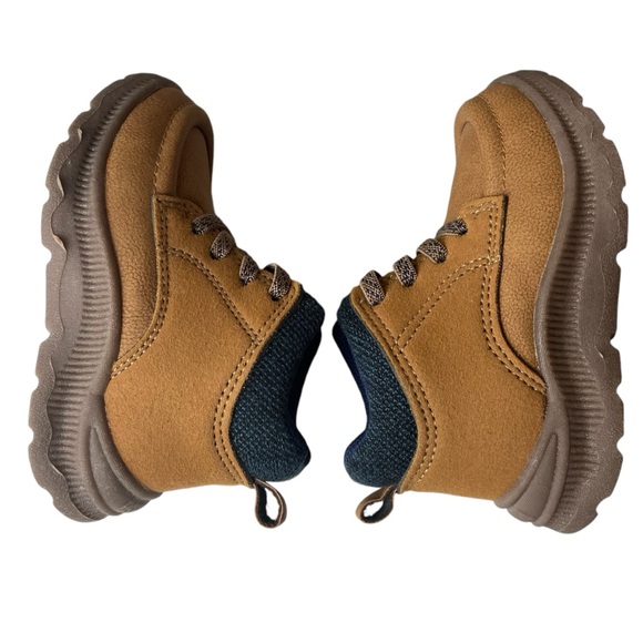 OshKosh B’Gosh Classic Hiker Boots Size 5M Unisex Pull On Tan Navy - Picture 4 of 9